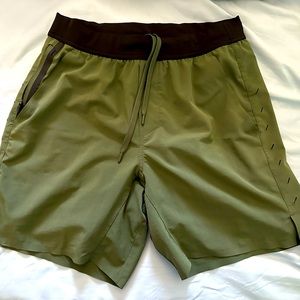 Men’s 10,000 CC lined fitness shorts